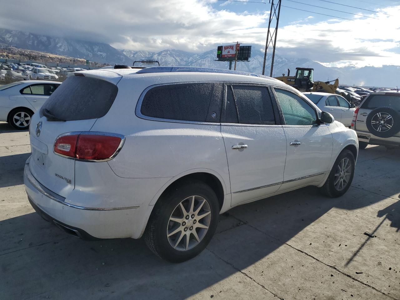 VIN 5GAKVBKD2GJ341797 2016 BUICK ENCLAVE no.3