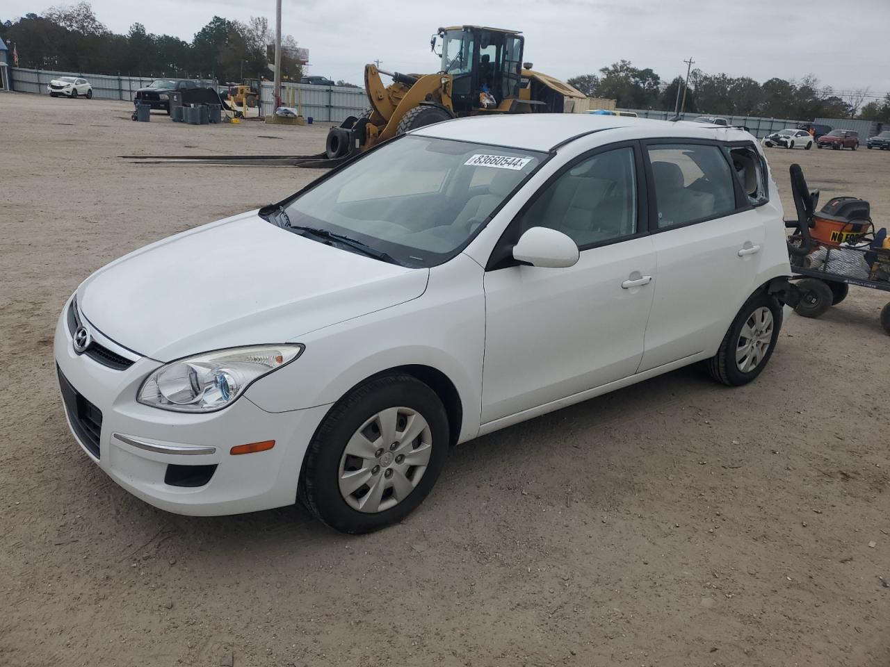2011 Hyundai Elantra - Image 1