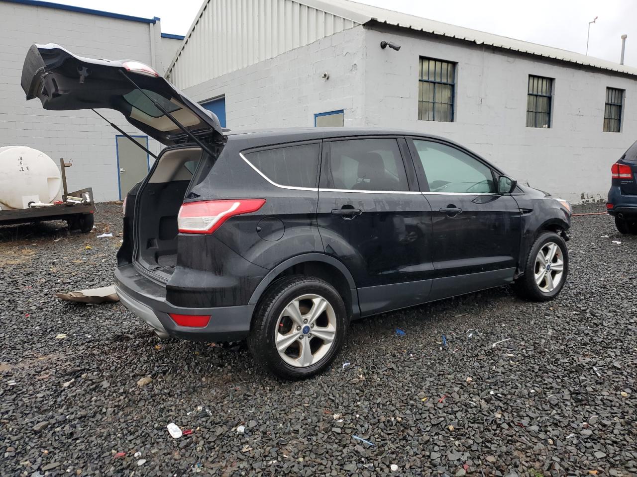 VIN 1FMCU0G76GUA58746 2016 FORD ESCAPE no.3