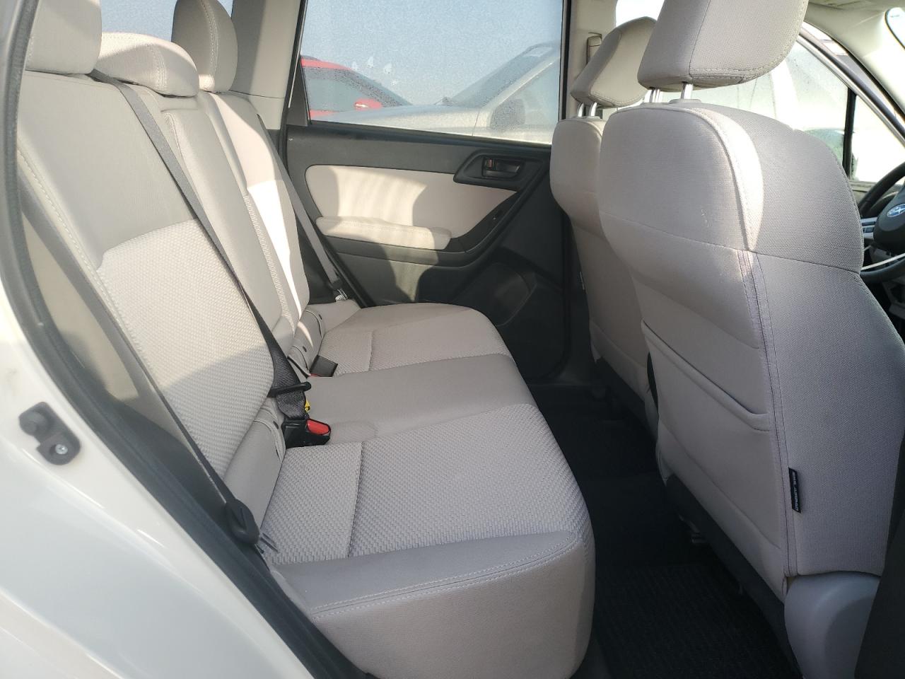 2015 Subaru Forester - Image 10