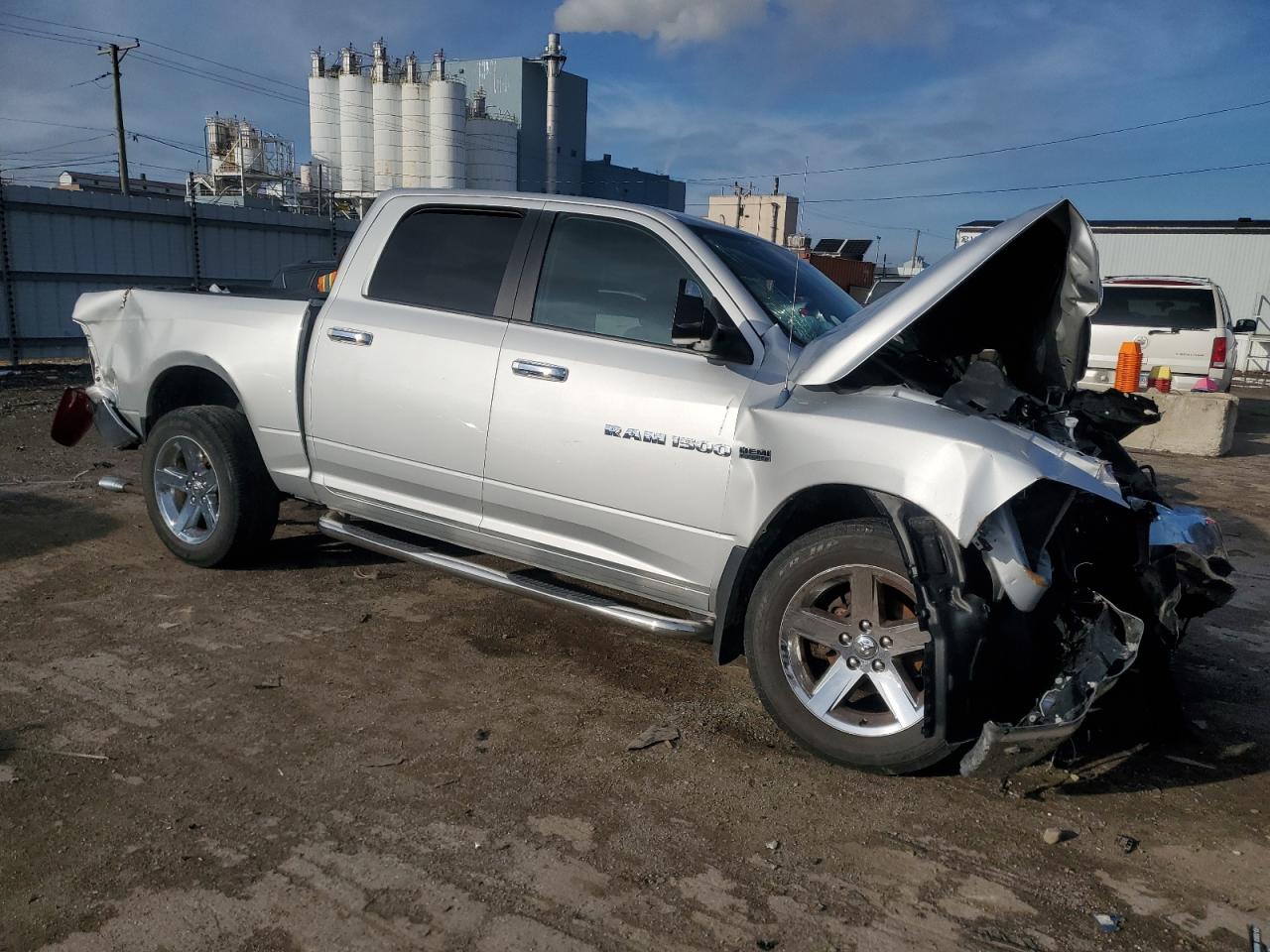 2011 Dodge RAM - Image 4