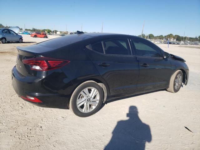  HYUNDAI ELANTRA 2019 Чорний