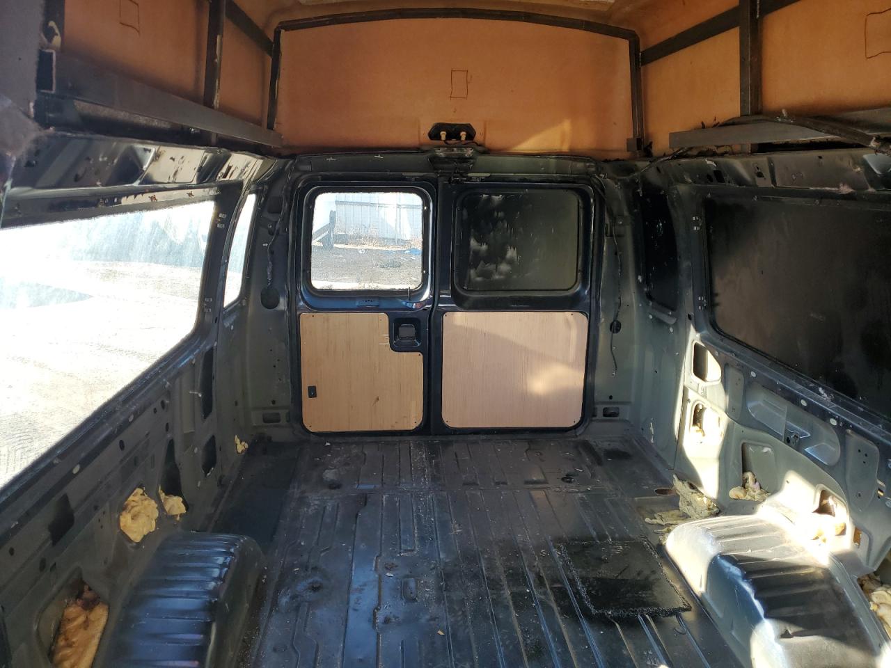 2002 Ford Econoline - Image 6