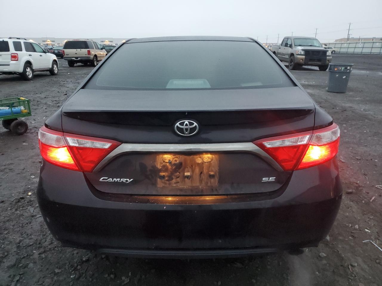 2015 Toyota Camry - Image 6
