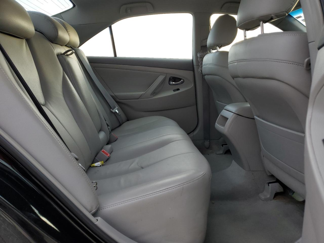 2008 Toyota Camry - Image 10