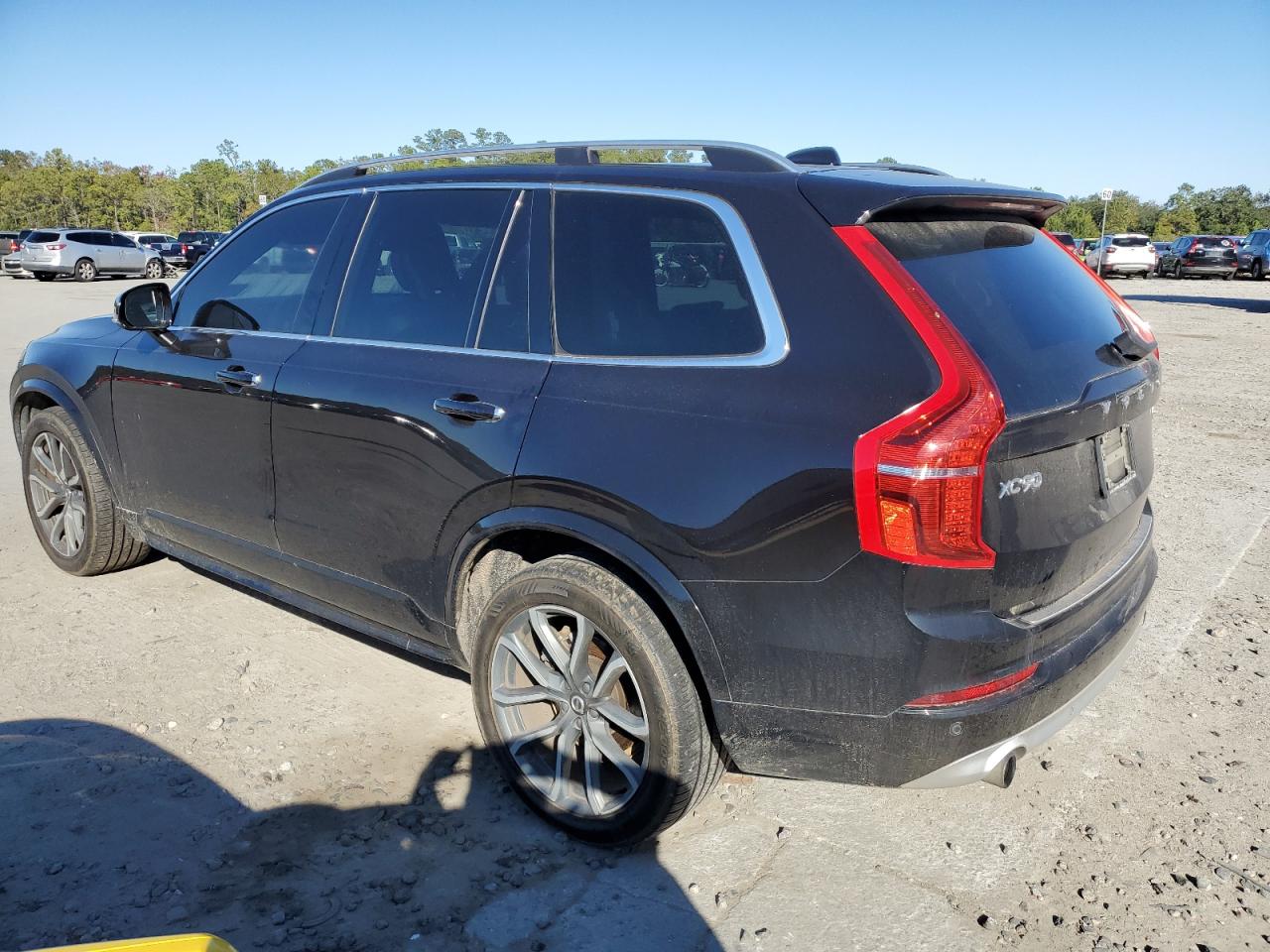 VIN YV4102CK0K1427945 2019 VOLVO XC90 no.2