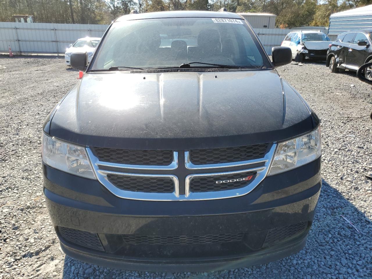 2017 Dodge Journey - Image 5
