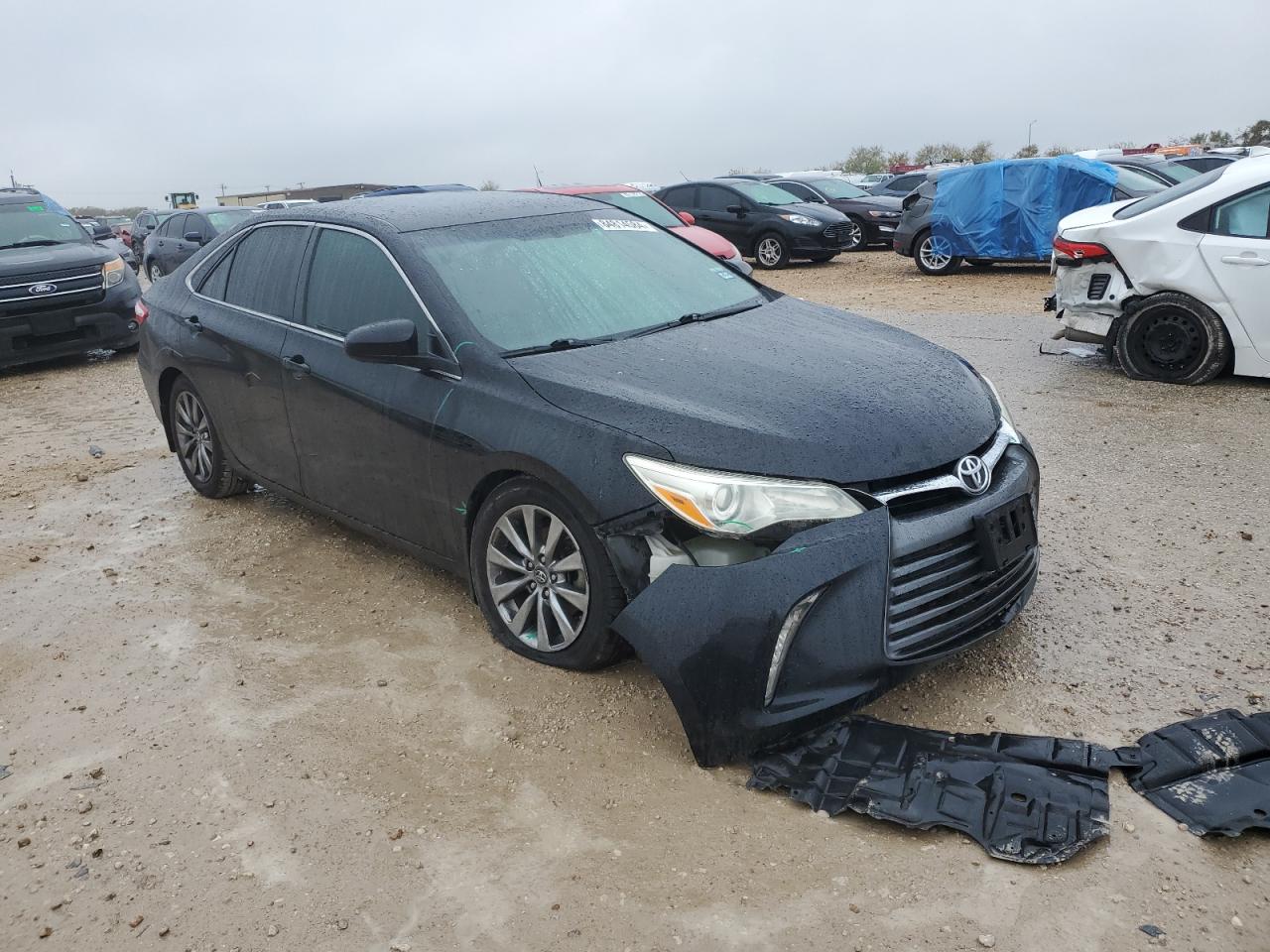 2017 Toyota Camry - Image 4