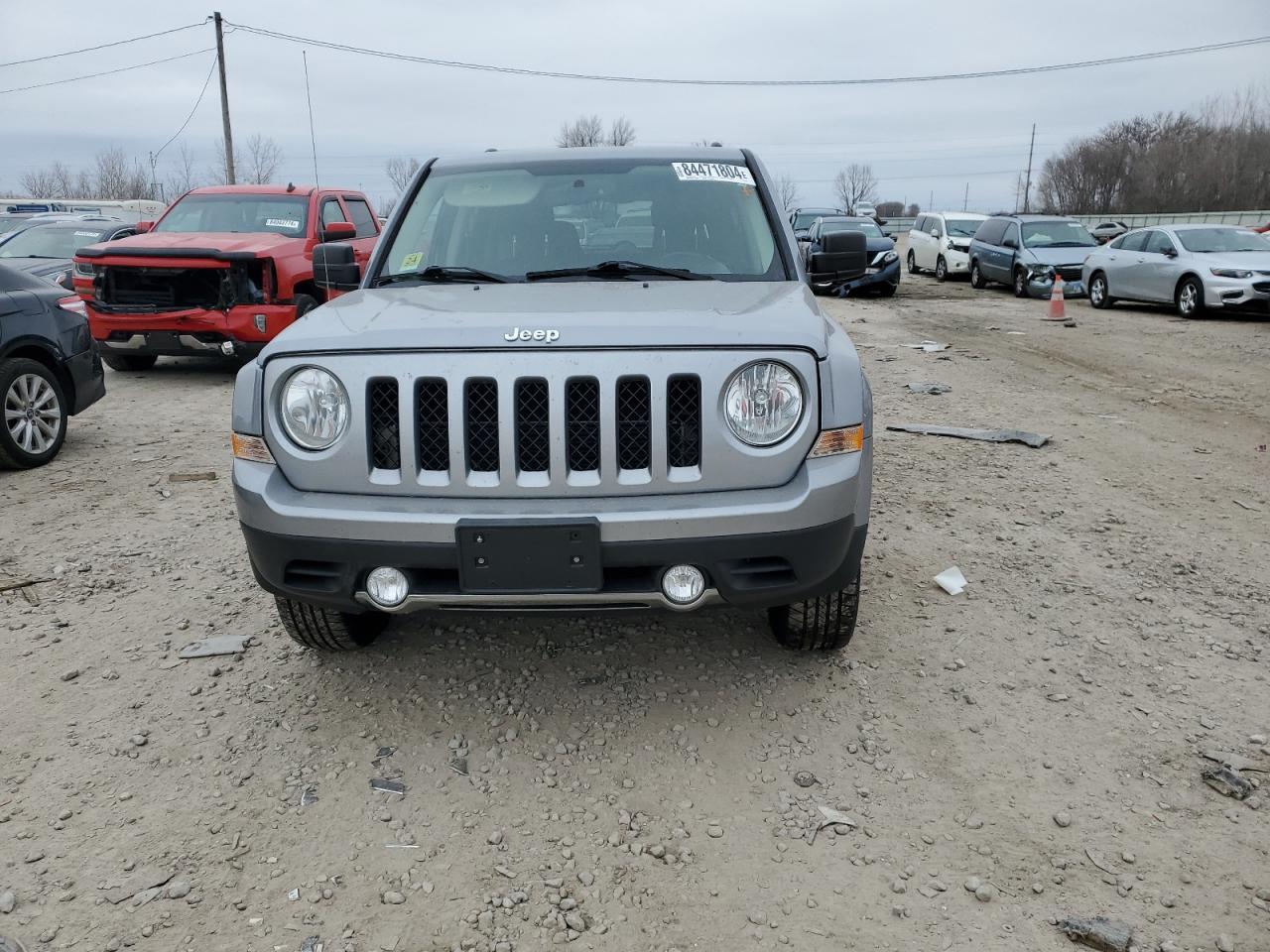 2017 Jeep Liberty (Patriot) - Image 5