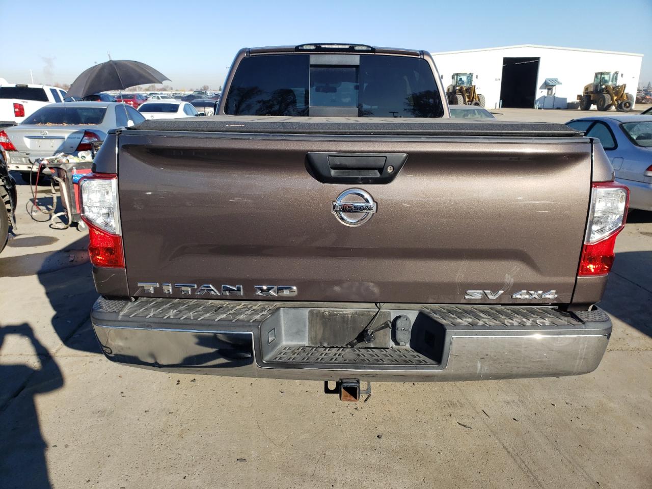 2017 Nissan Titan - Image 6