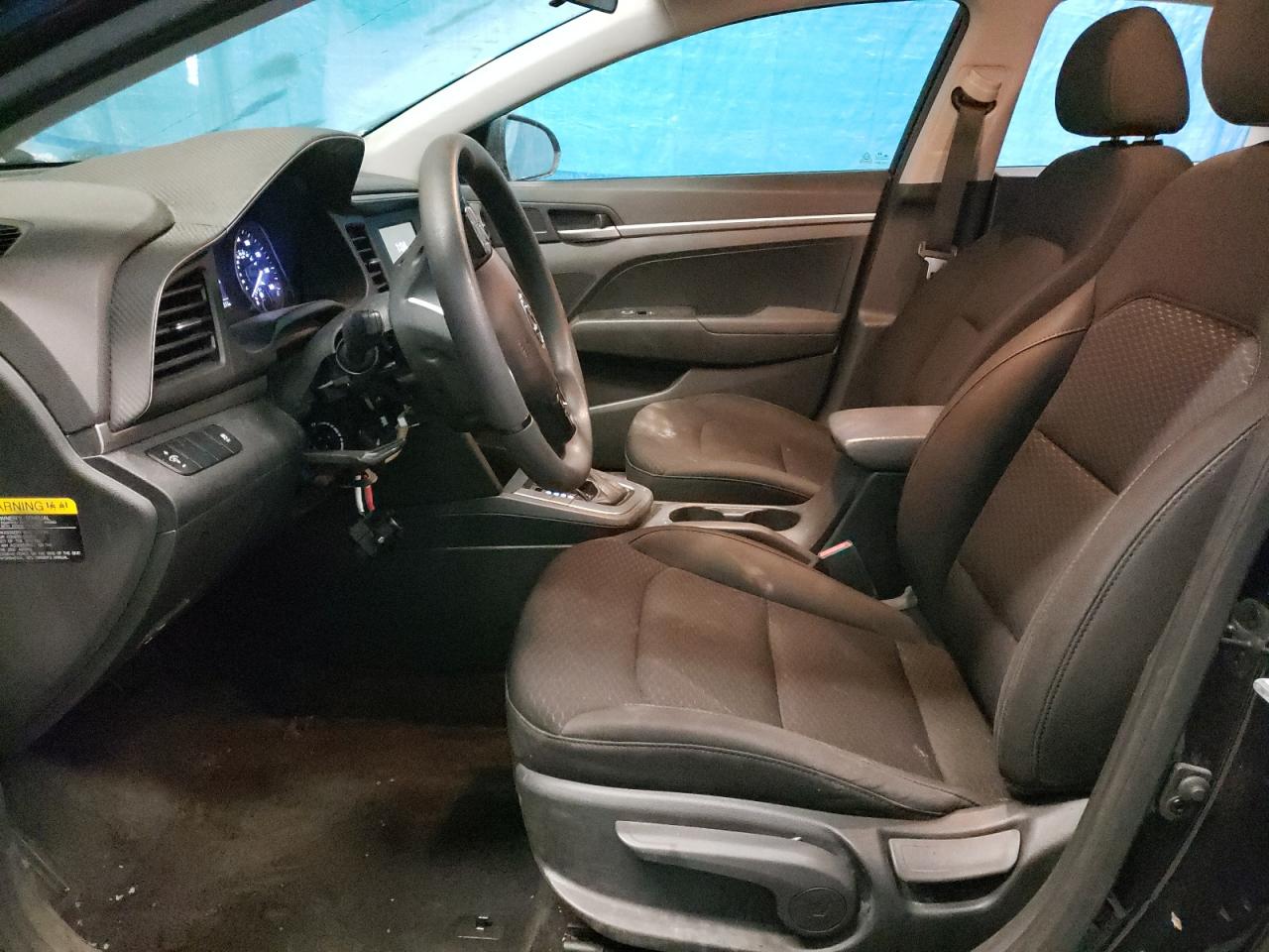 2019 Hyundai Elantra - Image 7