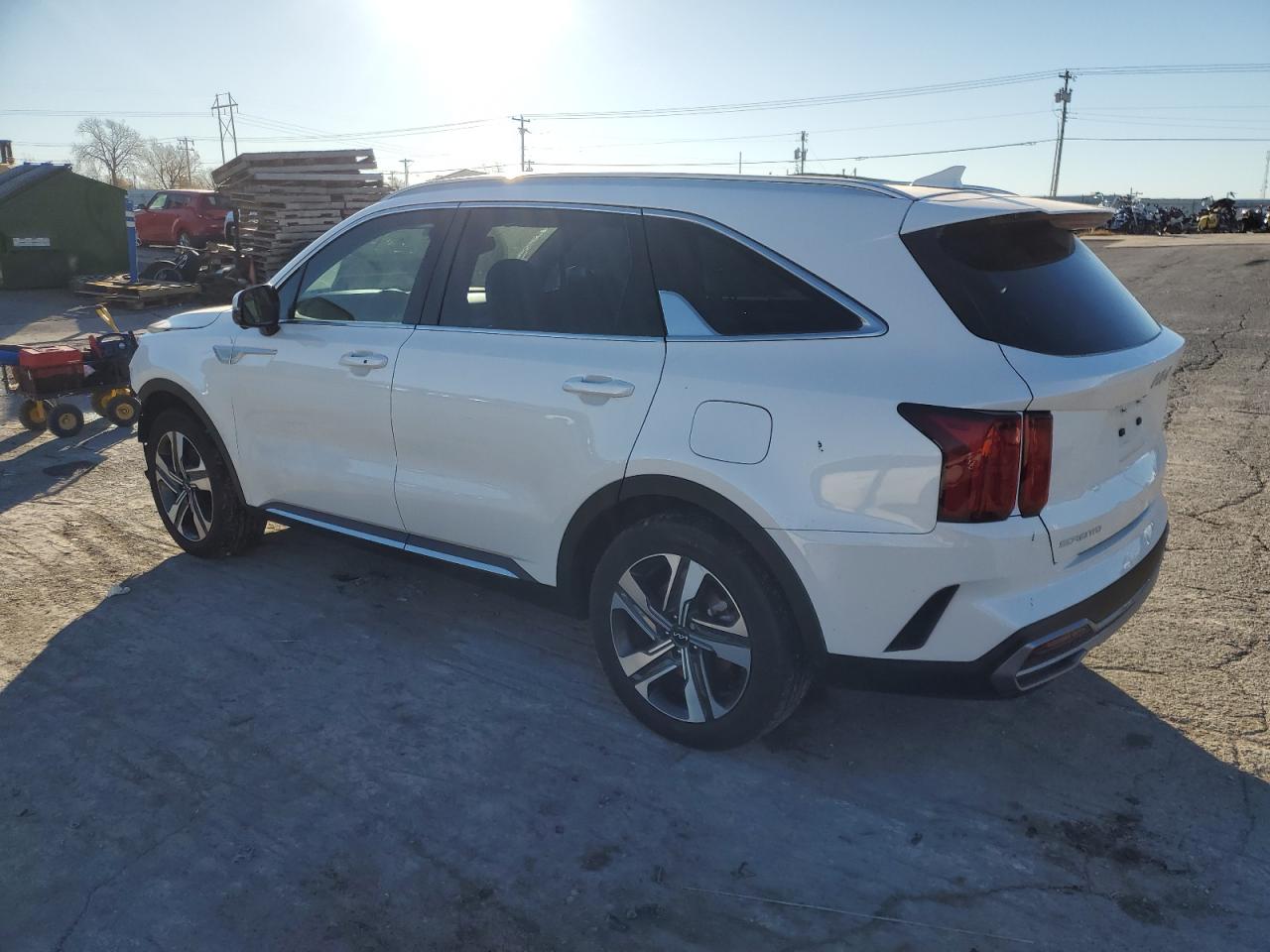 2023 Kia Sorento - Image 2