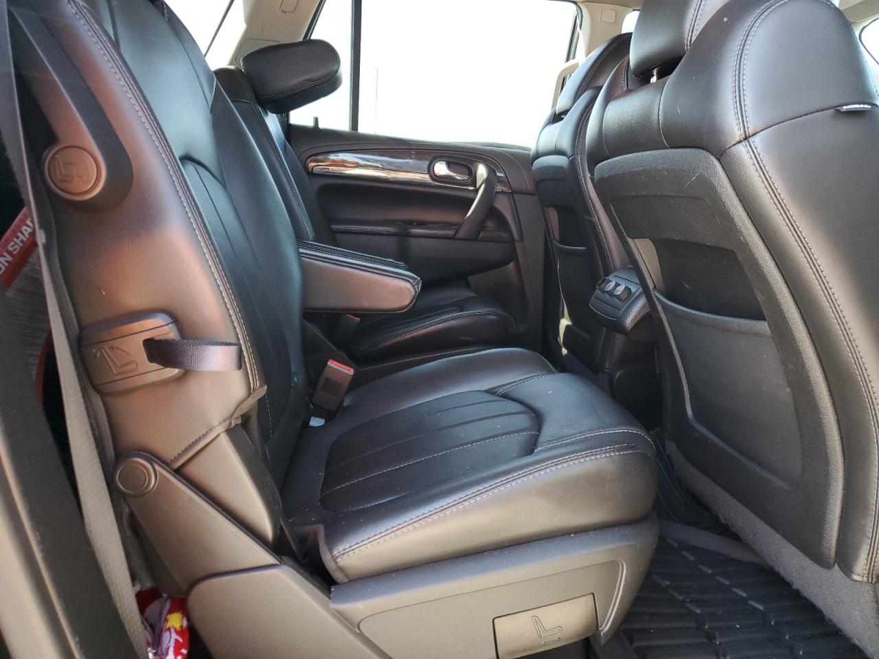 2015 Buick Enclave - Image 11