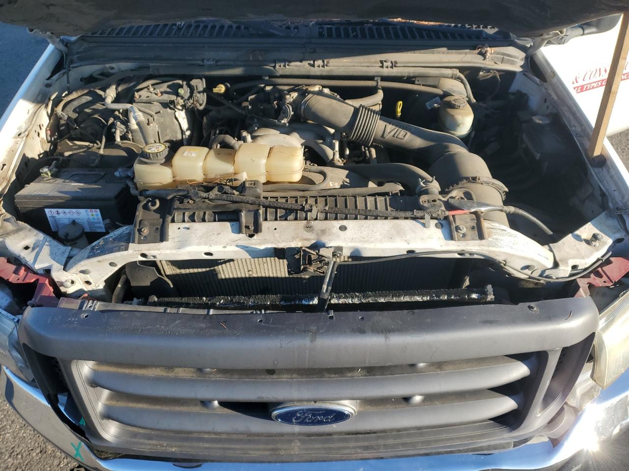 2002 Ford F350 - Image 11
