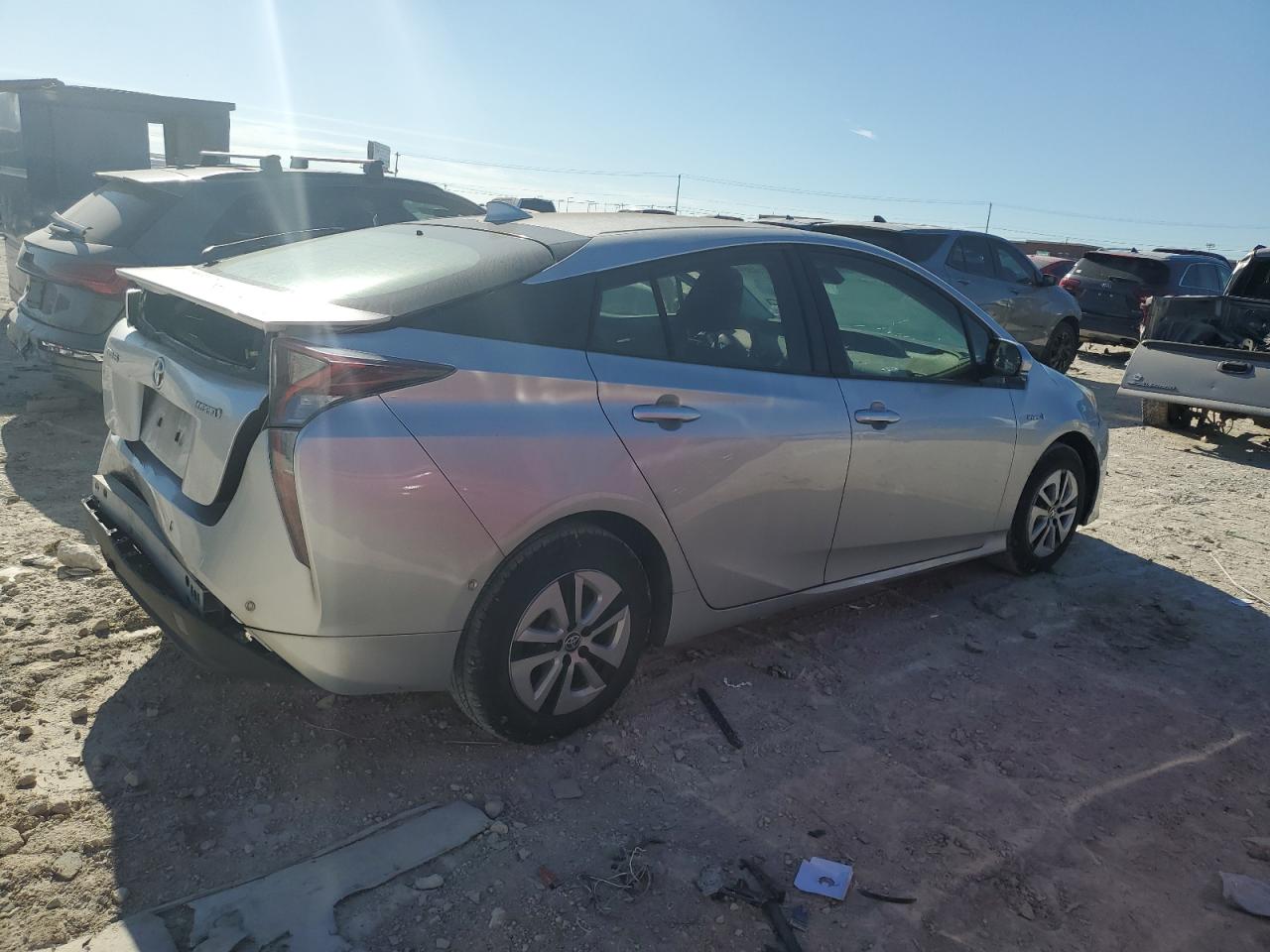 VIN JTDKBRFU3J3061876 2018 TOYOTA PRIUS no.3