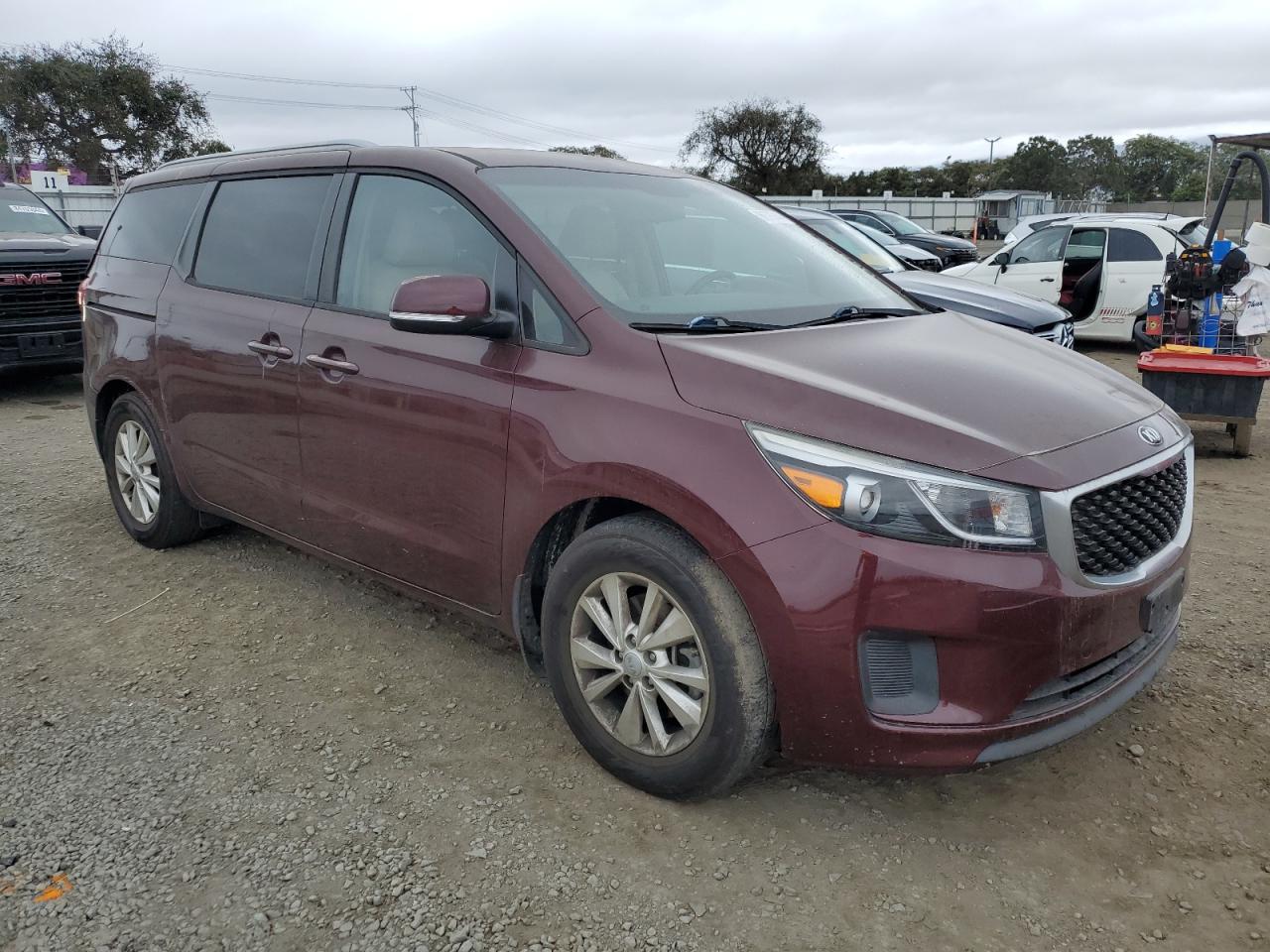 VIN KNDMB5C17F6054124 2015 KIA All Models no.4