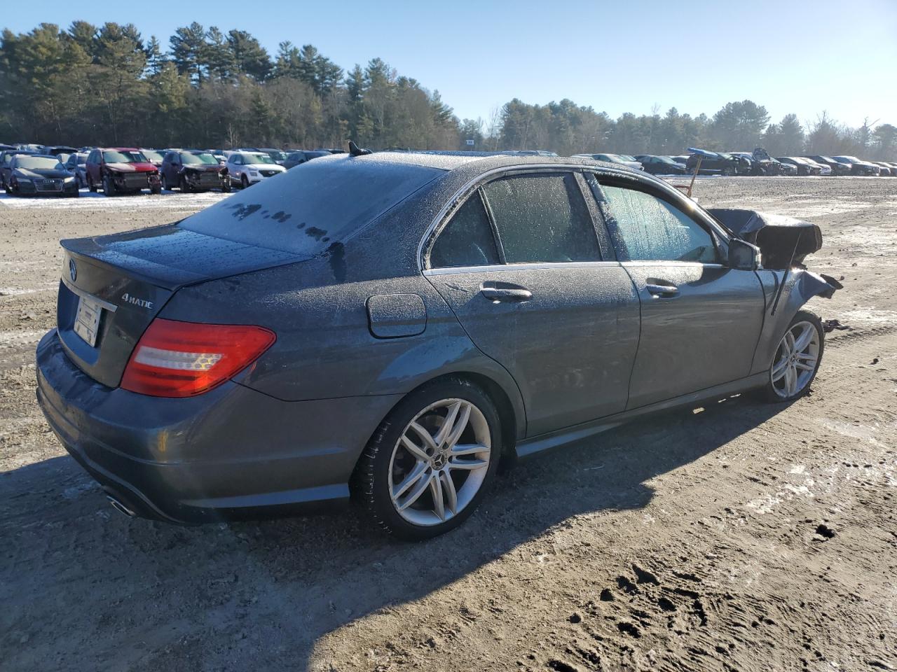 VIN WDDGF8AB4DR276507 2013 MERCEDES-BENZ C-CLASS no.3