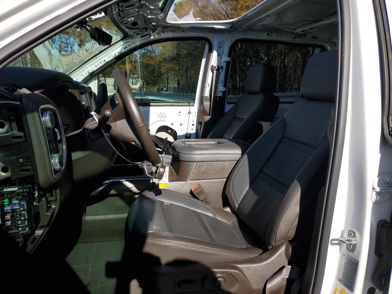 2022 GMC Sierra - Image 7