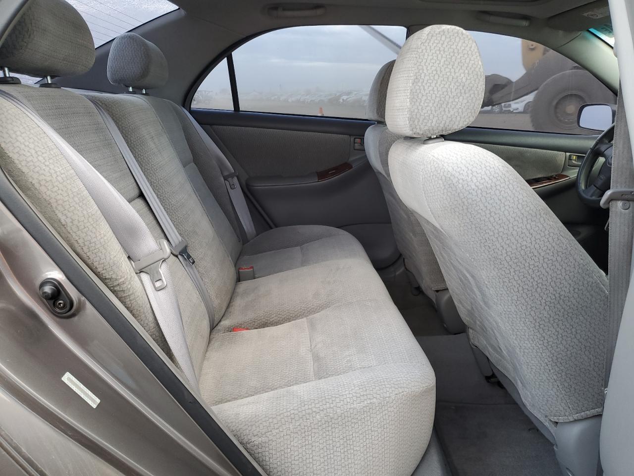 2003 Toyota Corolla - Image 10