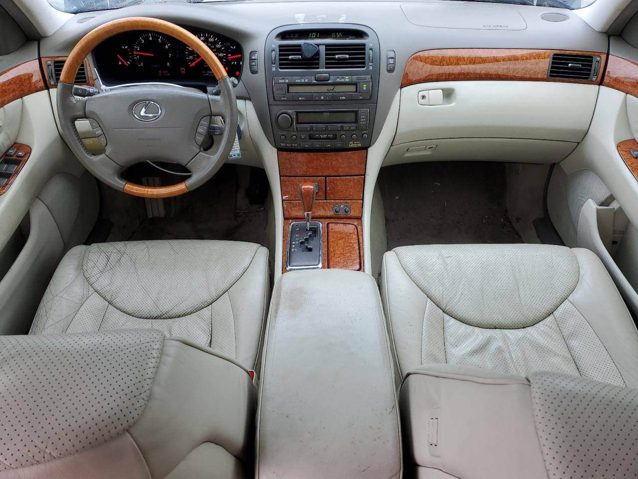 2003 Lexus LS - Image 8
