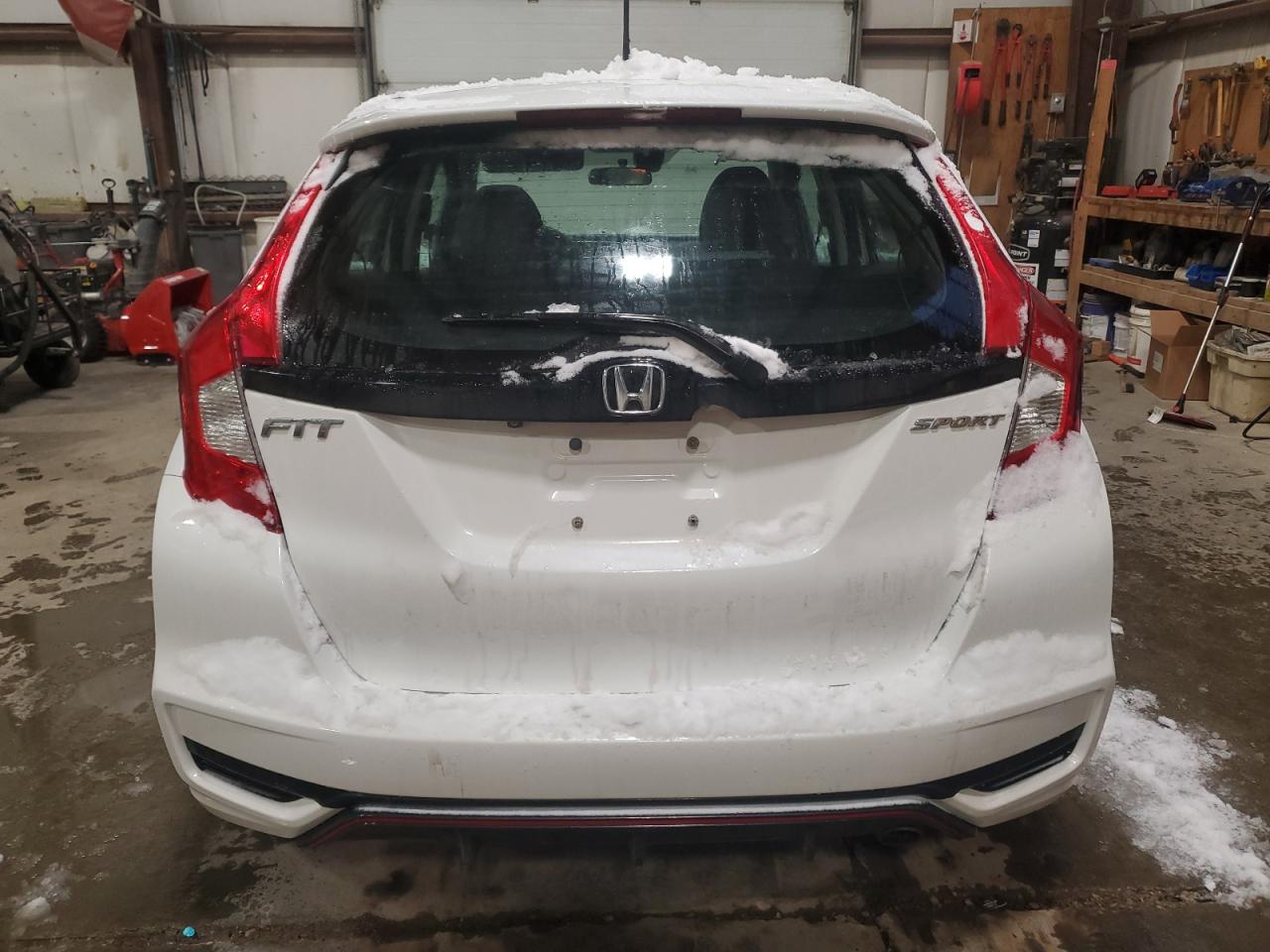 2018 Honda Fit Sport VIN: 3HGGK5H61JM102308 Lot: 85535724