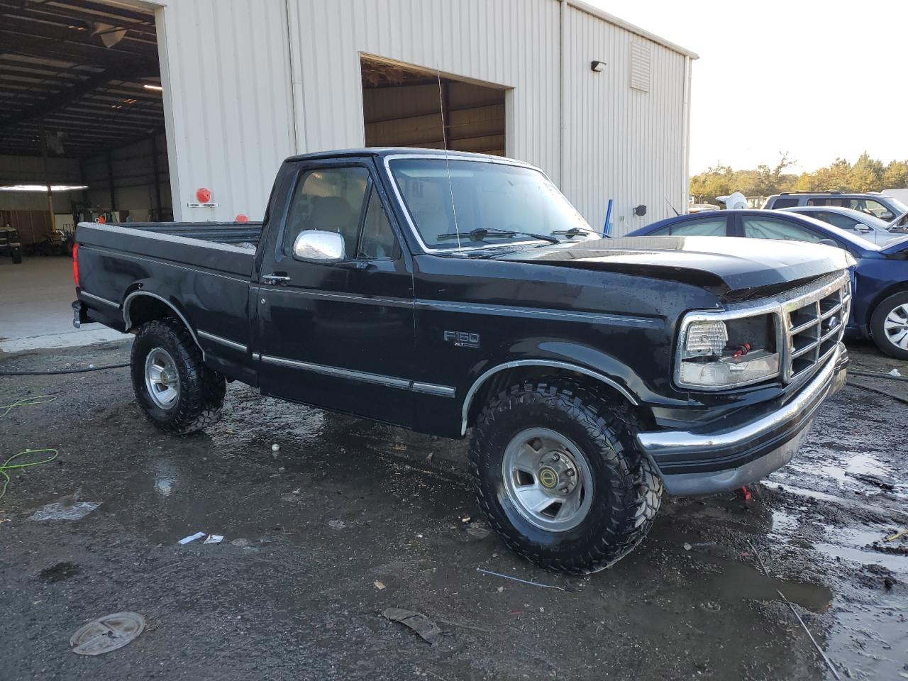 1995 Ford F-150 - Image 4
