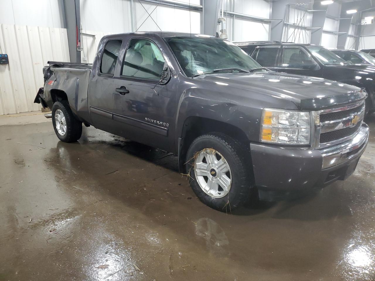 2010 Chevrolet Silverado - Image 4