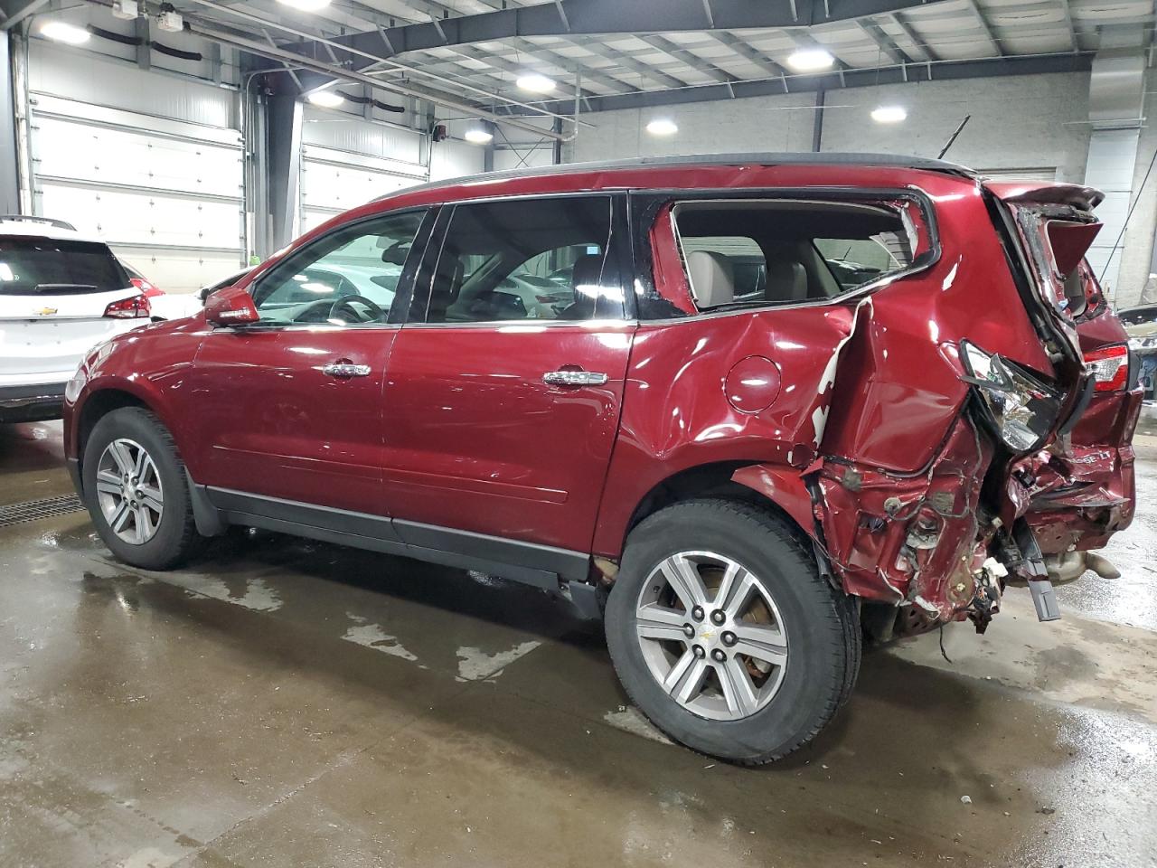 VIN 1GNKVHKD9FJ320436 2015 CHEVROLET TRAVERSE no.2