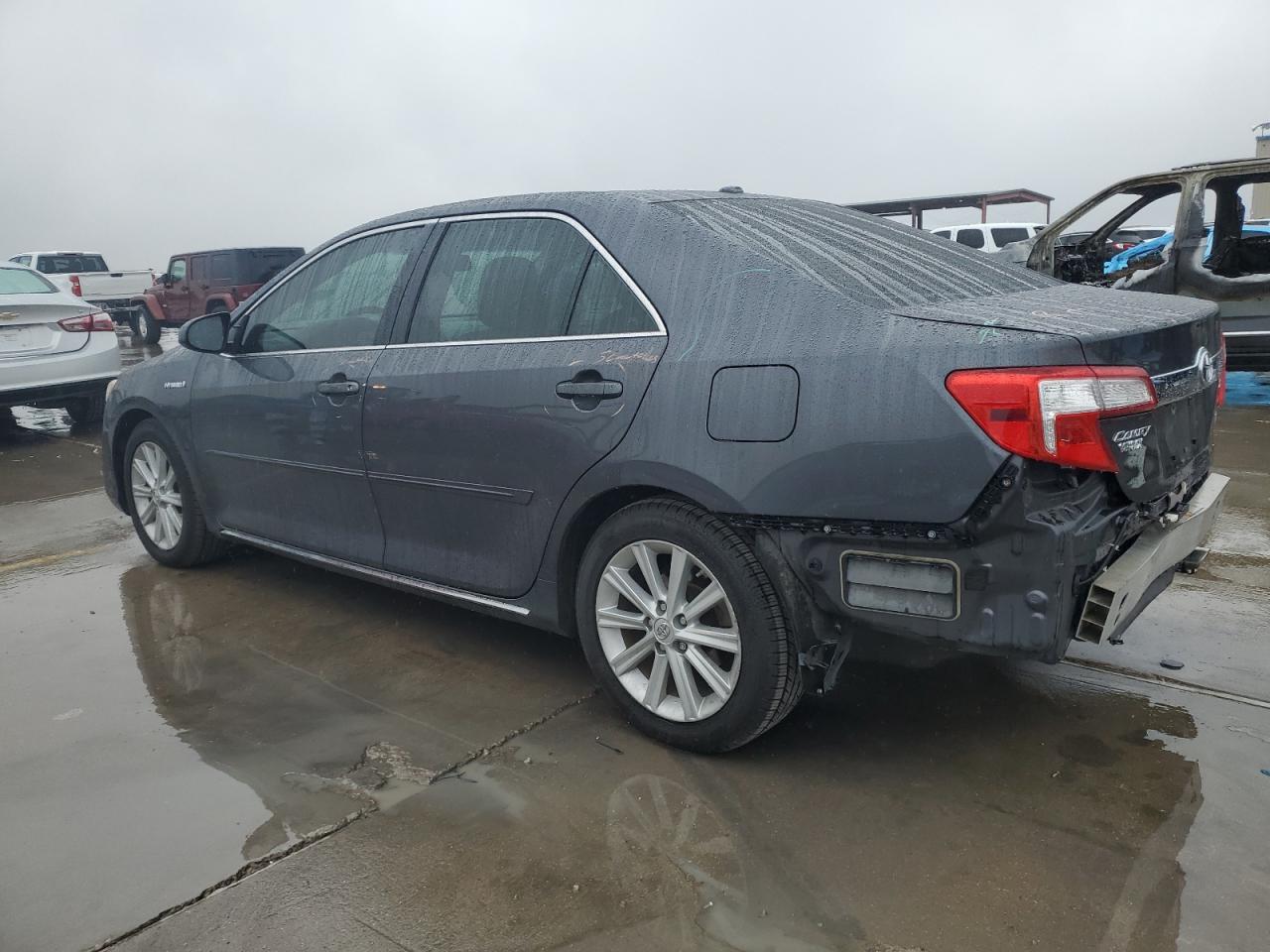 2012 Toyota Camry - Image 2