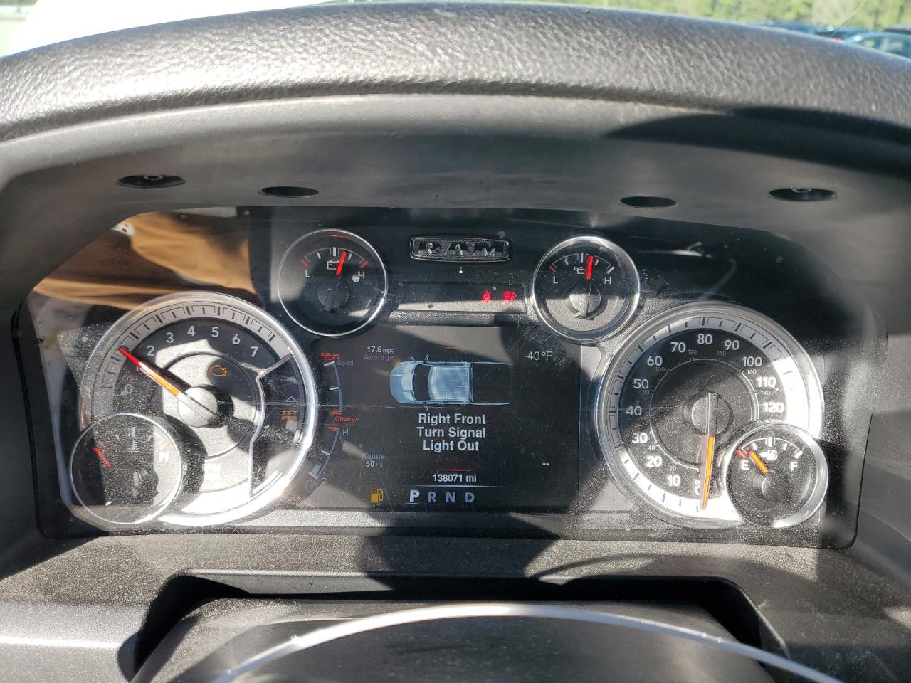 2021 RAM 1500 - Image 9