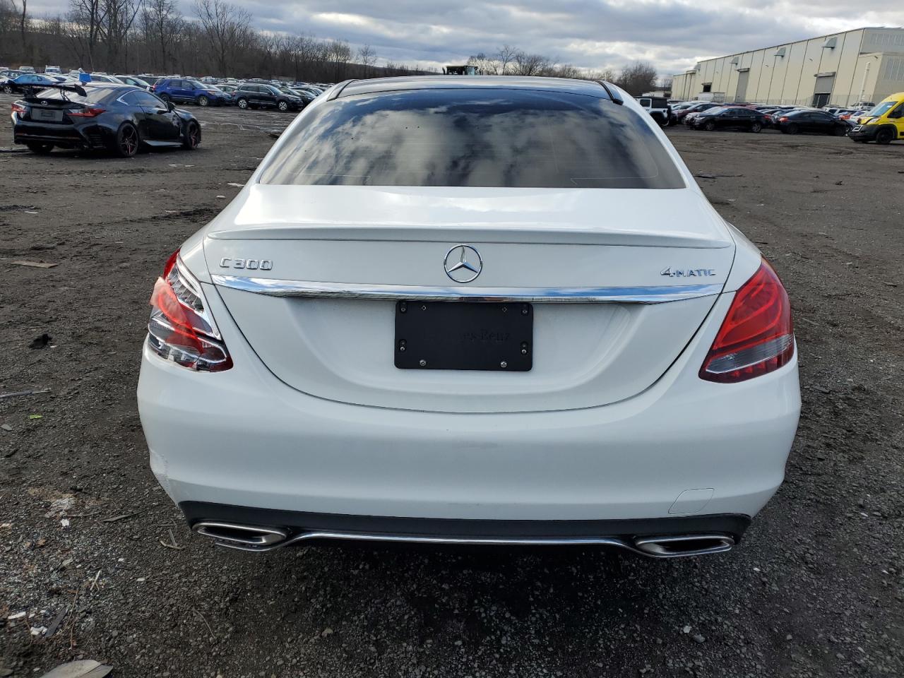 2016 Mercedes-Benz C 300 4Matic VIN: WDDWF4KB9GR169704 Lot: 85362554