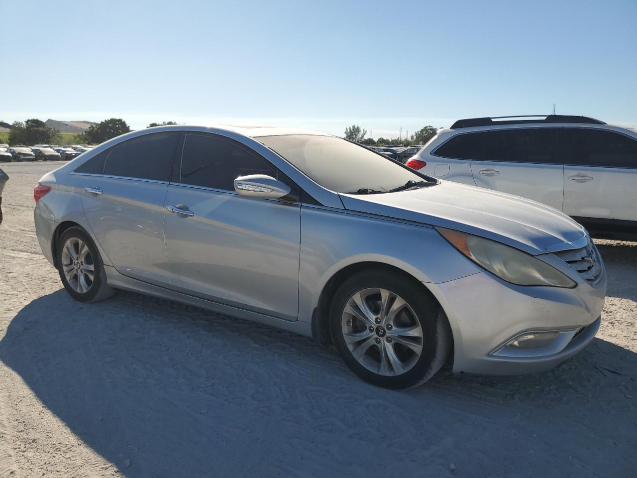2013 Hyundai Sonata - Image 4