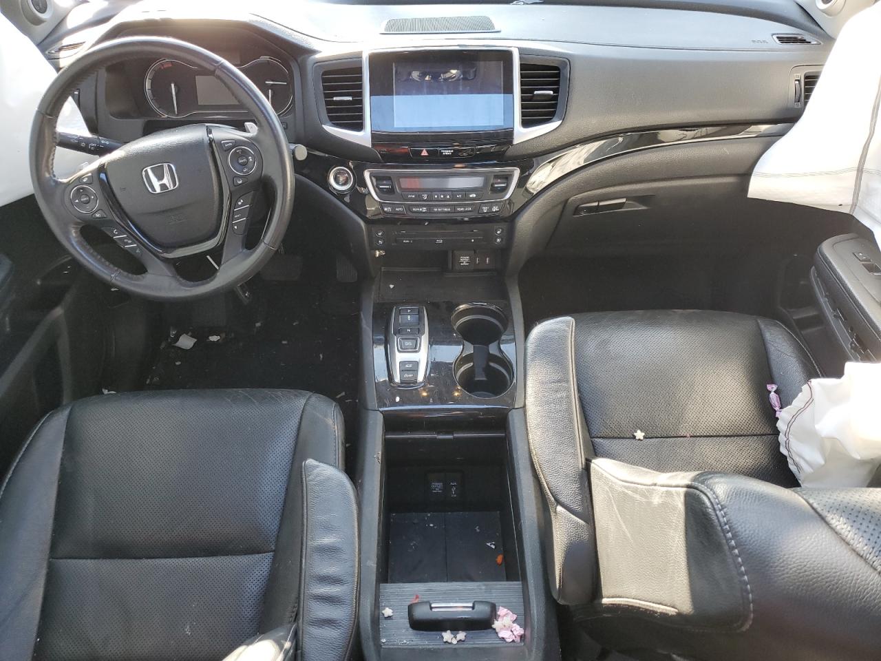 2018 Honda Pilot - Image 8
