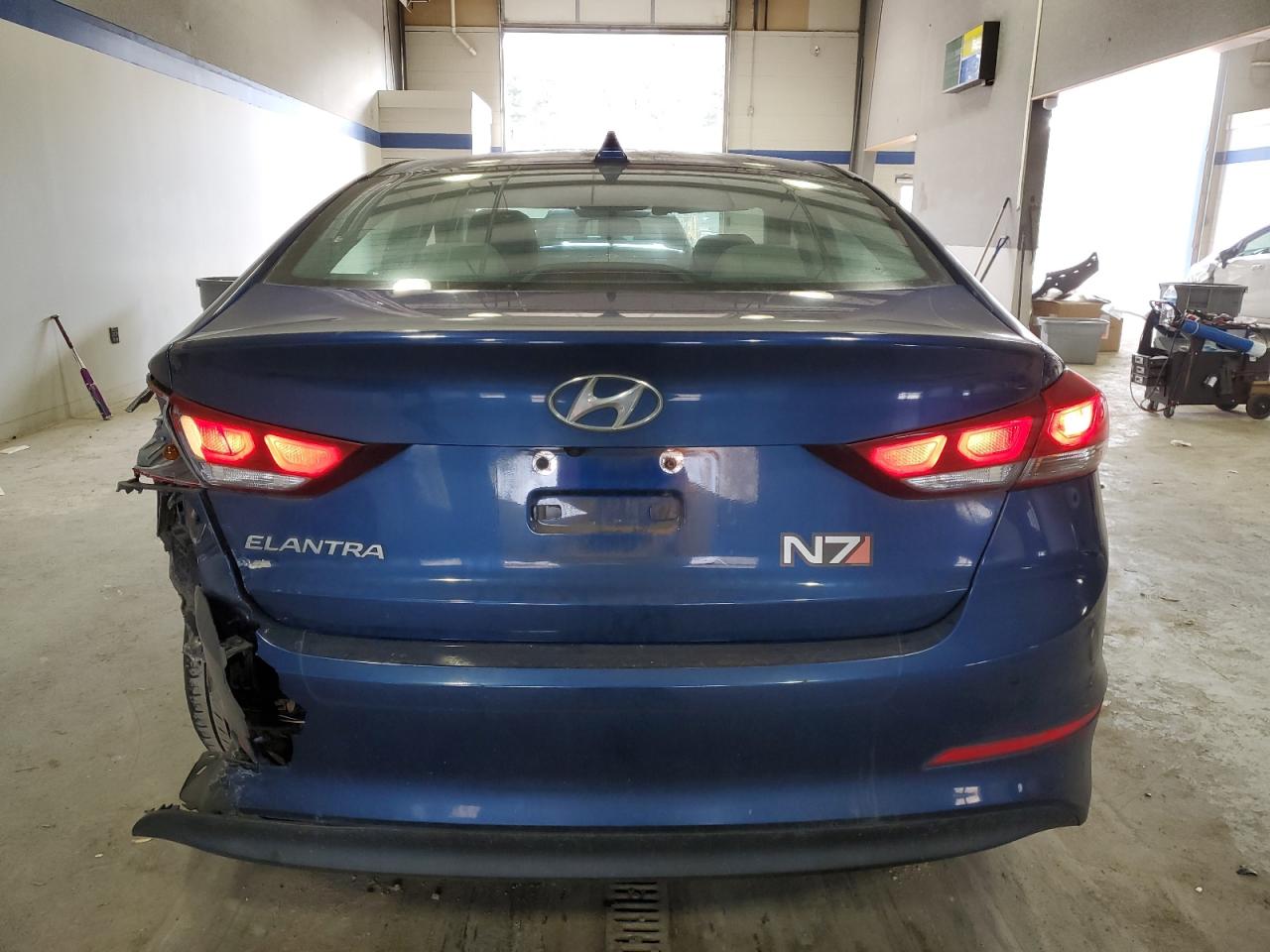 VIN 5NPD84LF0HH036447 2017 HYUNDAI ELANTRA no.6