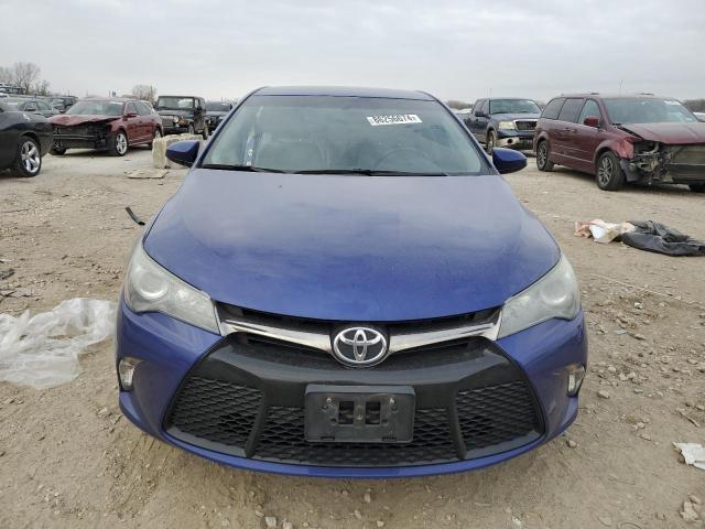 Sedans TOYOTA CAMRY 2015 Granatowy