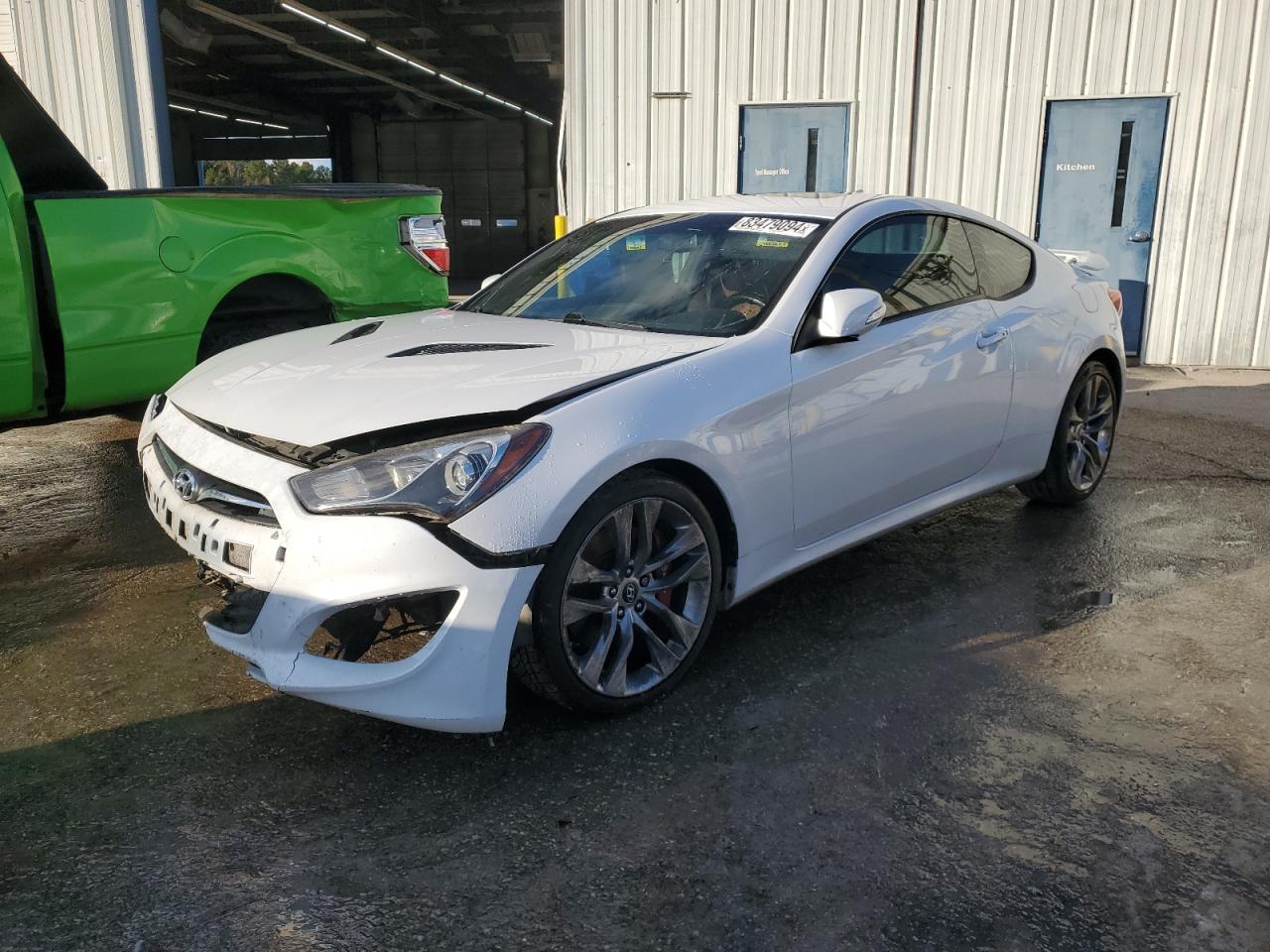 2015 Hyundai Genesis - Image 1