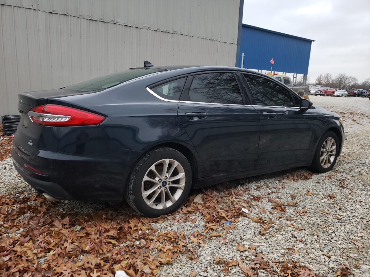 VIN 3FA6P0HD8LR162899 2020 FORD FUSION no.3