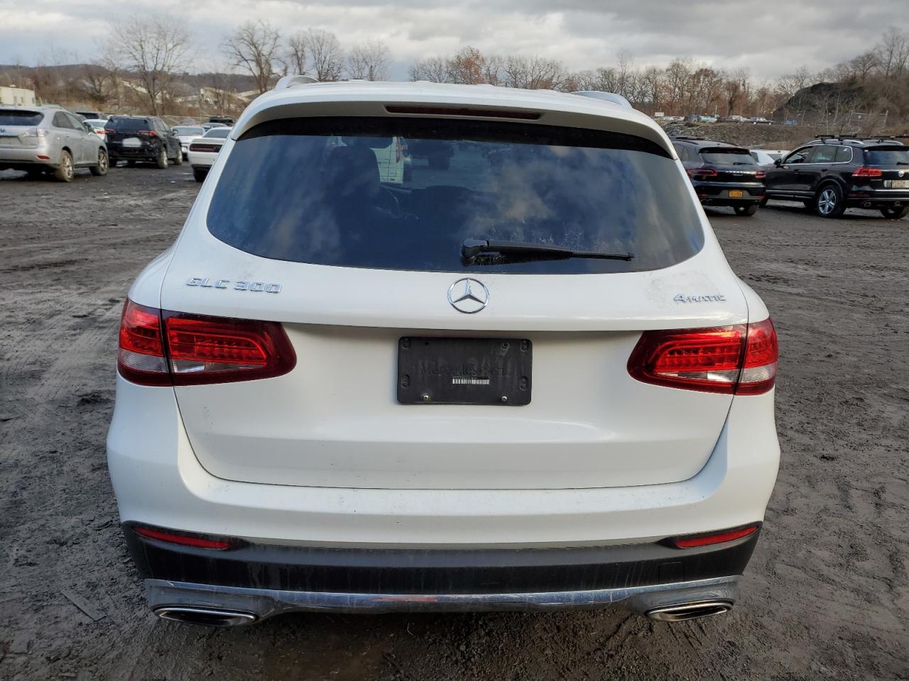 2018 Mercedes-Benz GLC - Image 6