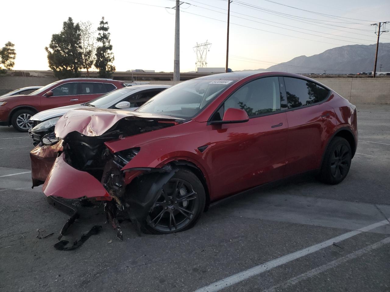 2025 Tesla Model Y na sprzedaż w Rancho Cucamonga, CA - Front End