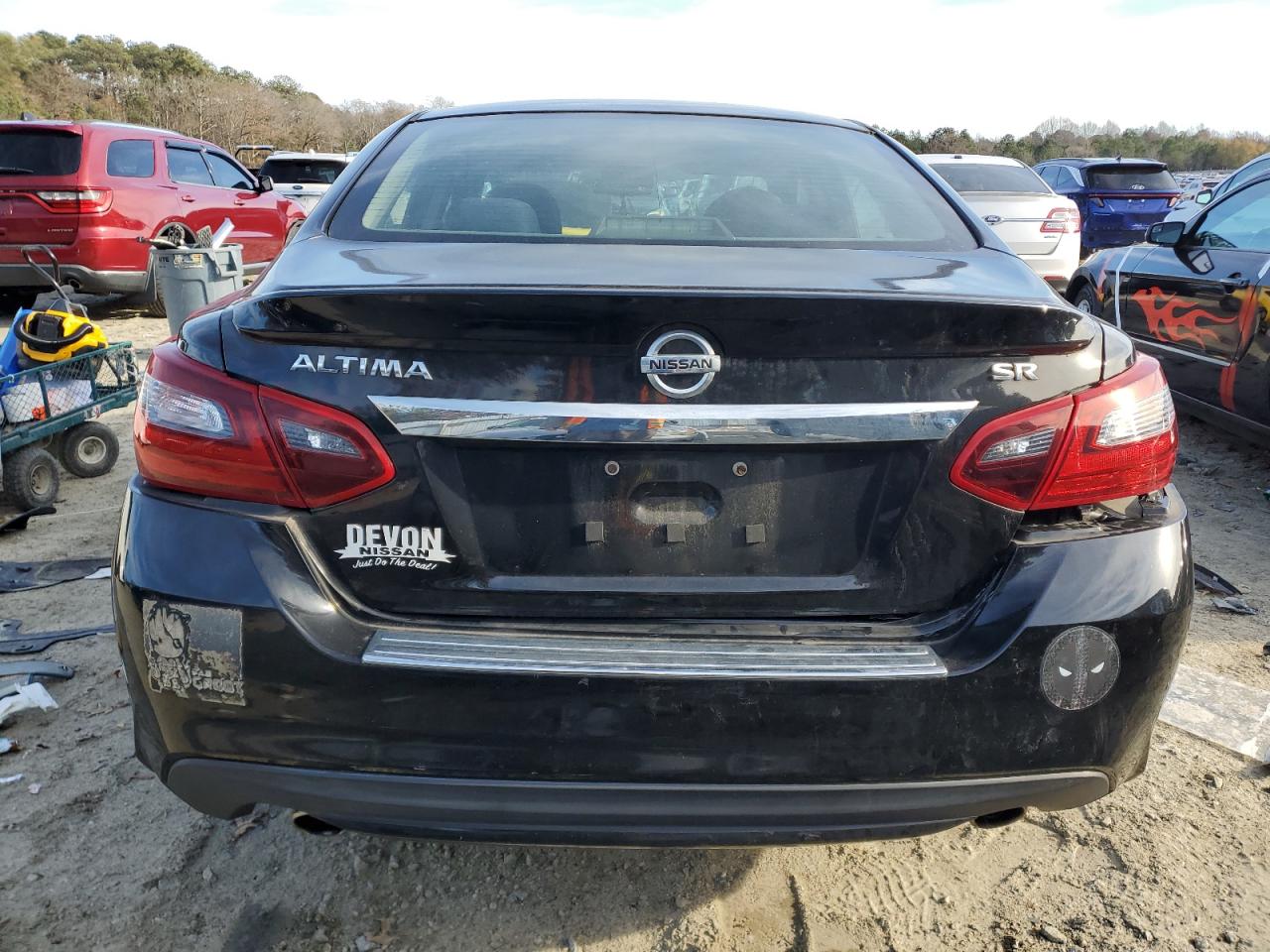 2017 Nissan Altima - Image 6