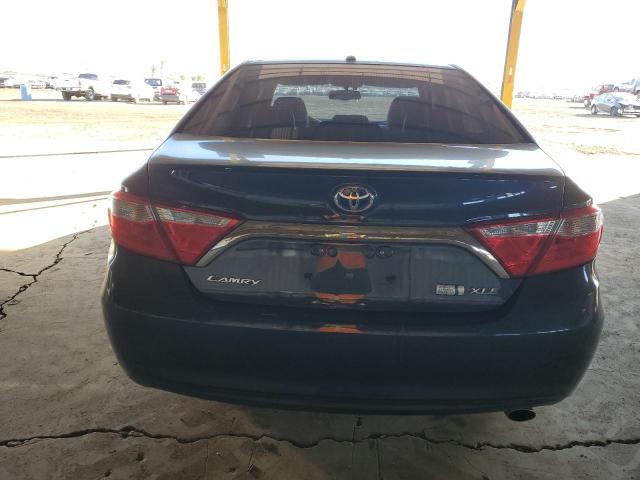  TOYOTA CAMRY 2015 Granatowy