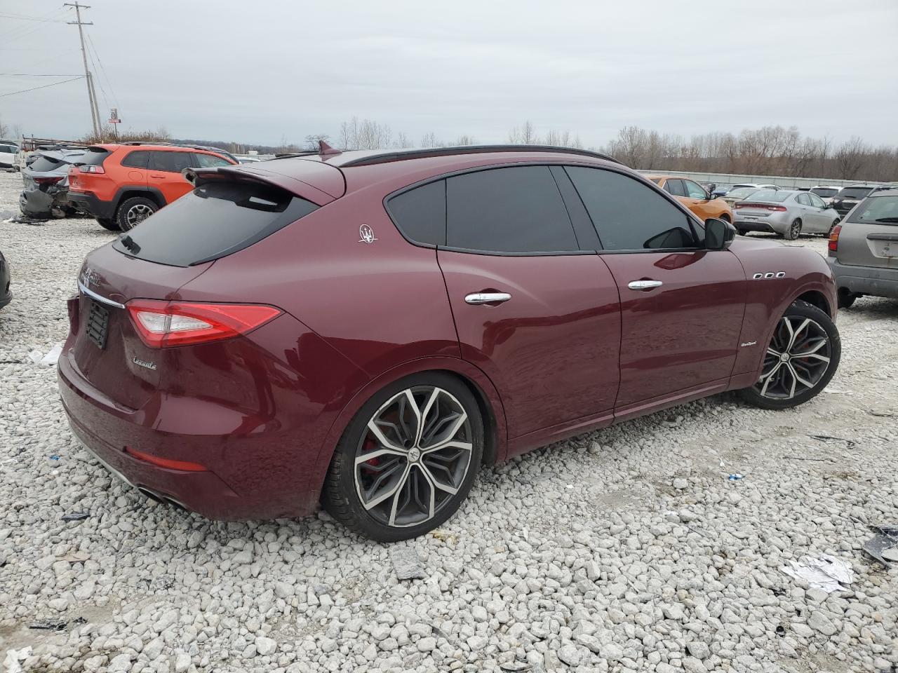 VIN ZN661XUS5JX298175 2018 MASERATI ALL MODELS no.3