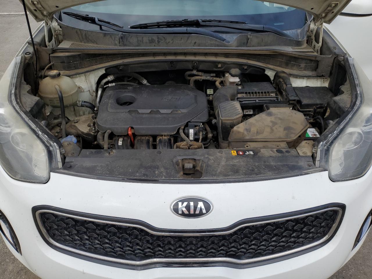 VIN KNDPMCAC8H7227873 2017 KIA SPORTAGE no.12