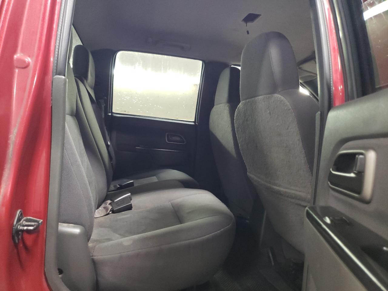 2005 Chevrolet Colorado - Image 10