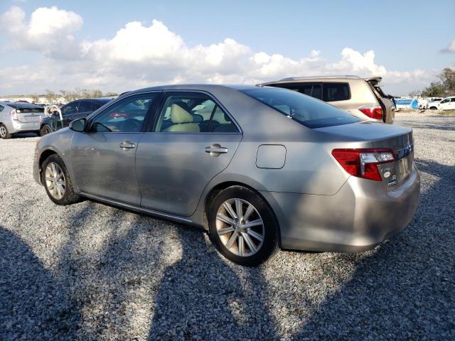 Седаны TOYOTA CAMRY 2014 Золотой