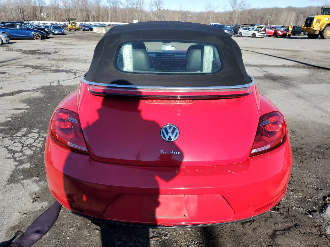 VIN 3VW517AT7GM809987 2016 VOLKSWAGEN BEETLE no.6