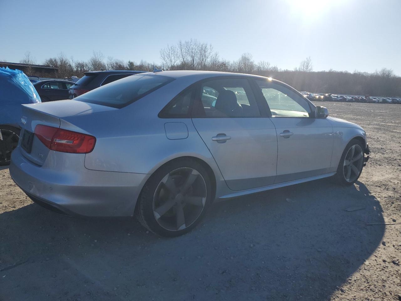 VIN WAUFFAFL0FN003151 2015 AUDI A4 no.3