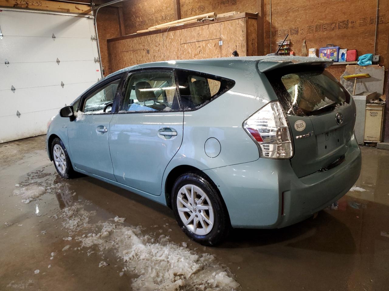 VIN JTDZN3EU4D3254868 2013 TOYOTA PRIUS no.2