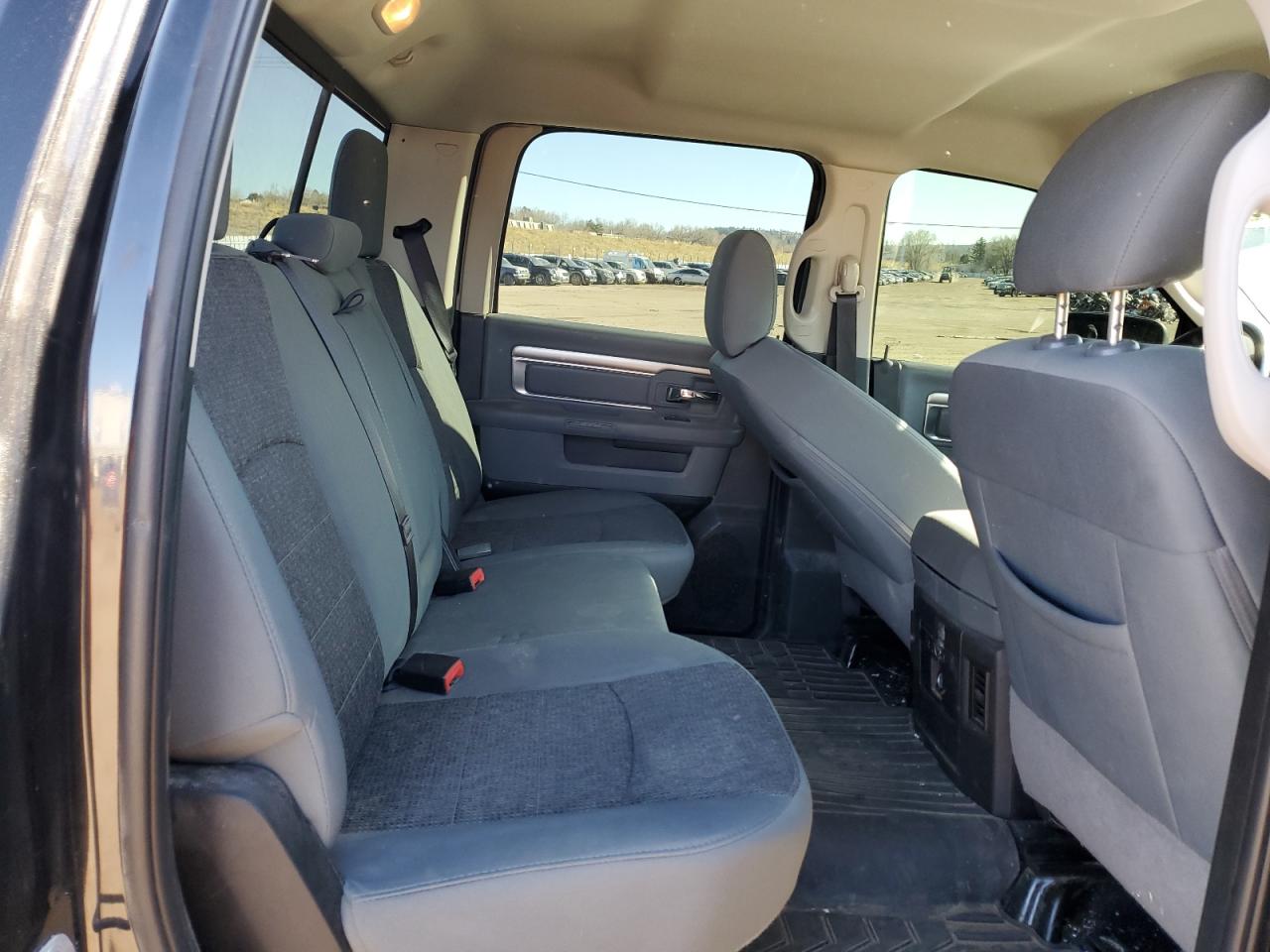 2017 RAM 1500 - Image 10