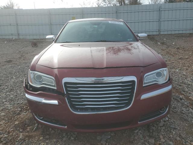  CHRYSLER 300 2013 Czerwony